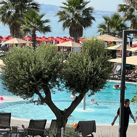 Apartament Bellavista Qerret *