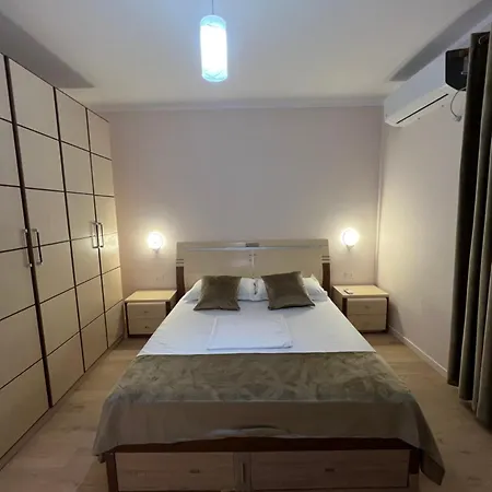 Bellavista Qerret Apartments Lejlighed