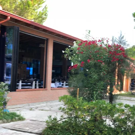 Bellavista Qerret Apartments * Golem (Tirana)