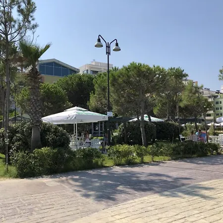 Bellavista Qerret Apartments
