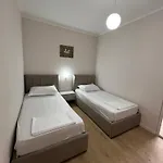 아파트 Bellavista Qerret 골렘