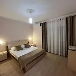 Bellavista Qerret Golem (Tirana)
