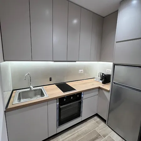 Apartman Bellavista Qerret
